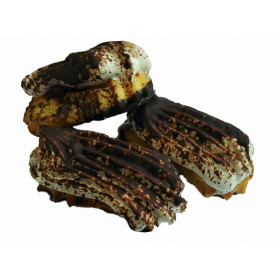 Biscuits with protein cream and kiwi flavor filling partially coated with cocoa glaze AMAZONKI KIVI 1,3 kg