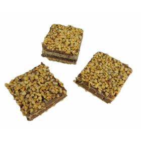 Waffles with nut-flavored cream KNOPERS ORZECHOWY 2,5 kg